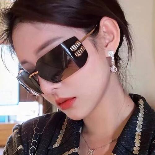 新款墨镜女高级感y2k曲面一体式太阳镜无框切边眼镜高颜值太阳镜