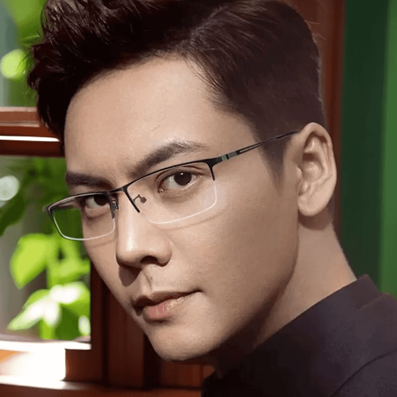 纯钛钛架近视眼镜男款防雾防蓝光抗疲劳潮流可配度数半框护眼超薄