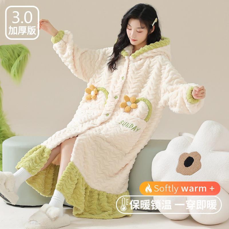 珊瑚绒睡衣女冬季加绒加厚女士睡袍可爱卡通秋冬可外穿家居服套装