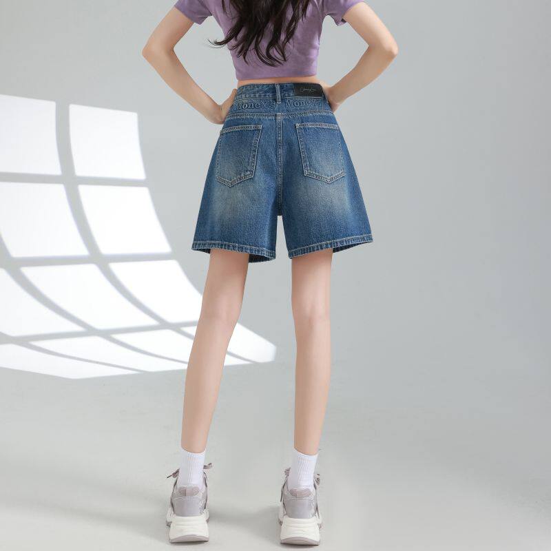 复古蓝阔腿牛仔短裤女夏季薄款高级感时尚字母宽松百搭包臀热裤子