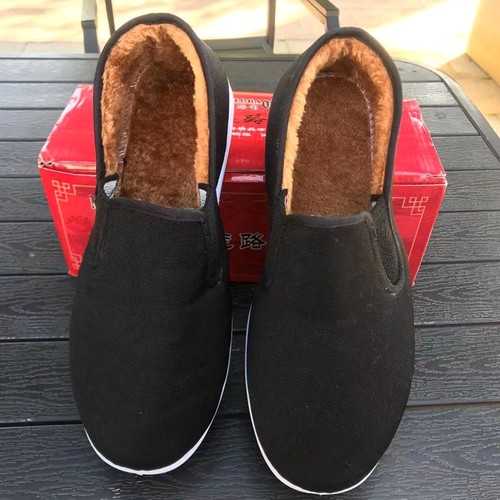 测试推荐老北京布鞋加绒加厚防滑板鞋