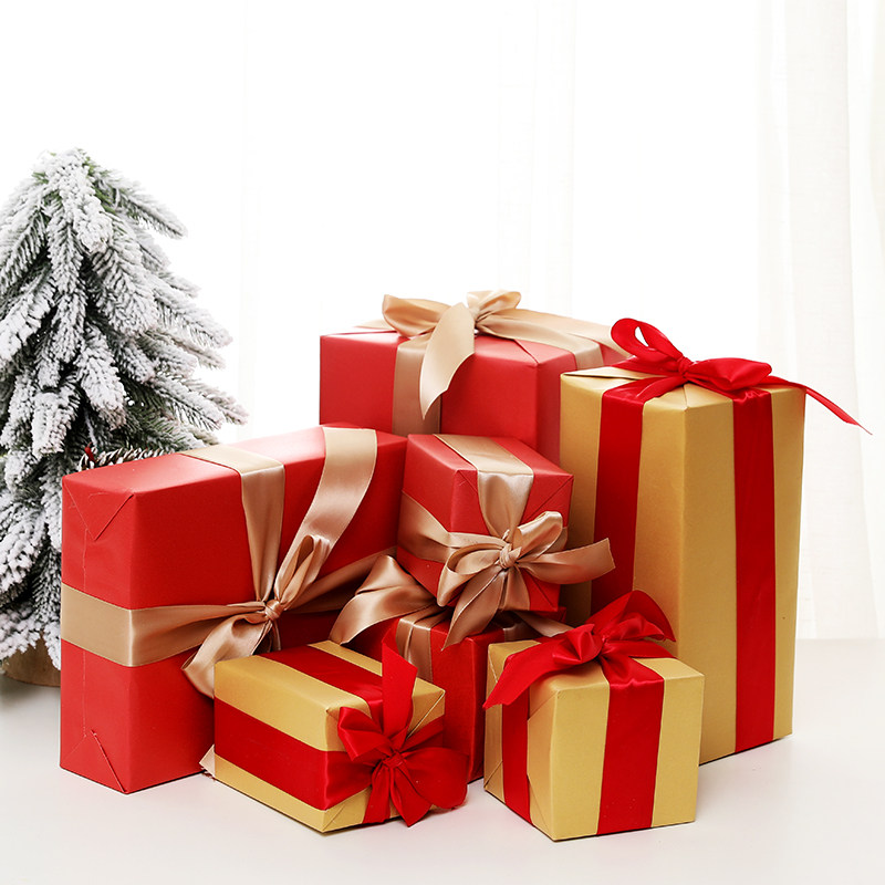 新年元旦春节装饰场景布置礼品盒地堆摆件橱窗装饰礼盒套装