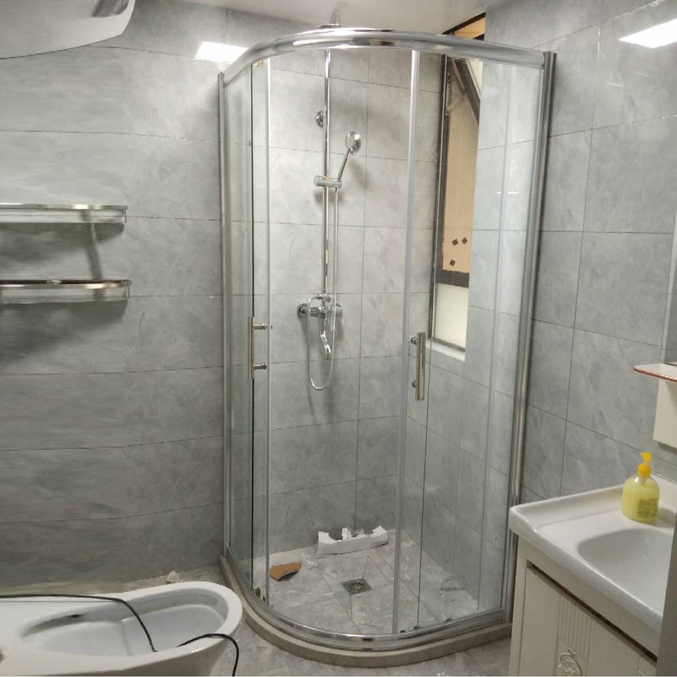 淋浴房整体 弧形沐浴 非标定制上门安装简易玻璃门 卫生间玻璃门