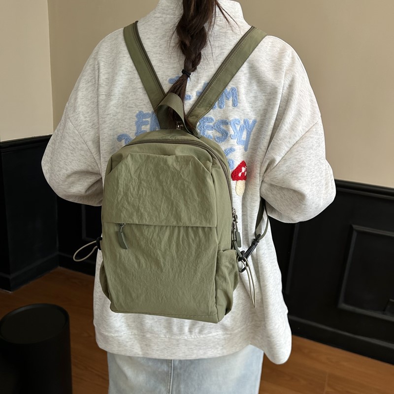 多功能两用双肩包男户外出行旅游斜挎登山包轻便徒步简约背包