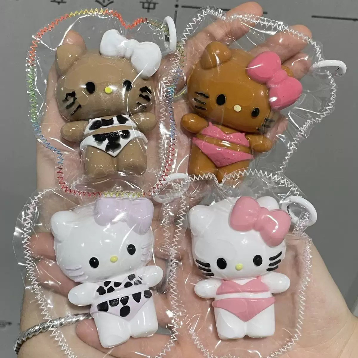 kt比基尼捏捏减压手工制作泥感超软解压食品级硅胶学生党超萌玩具