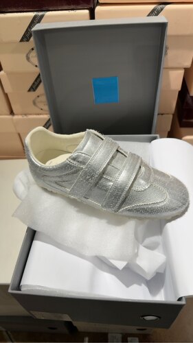 1-8荞5807-7银色牛皮德训女鞋