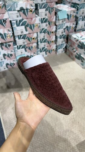 A1. 6706编制羊京皮女鞋