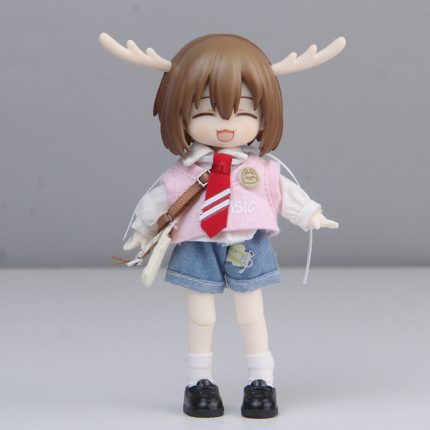 鹿乃子OB11BJD可动娃娃图片