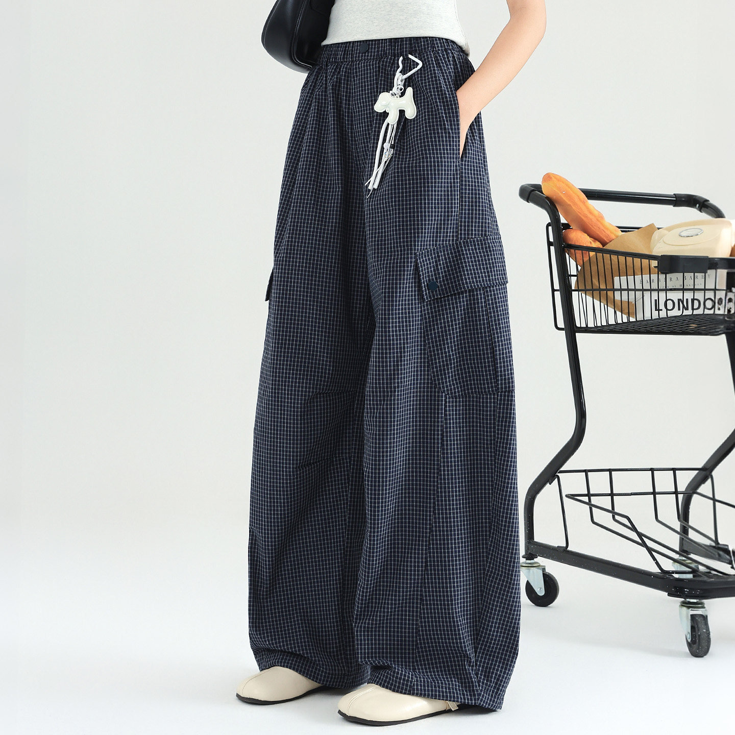 17岁少女学生格纹阔腿裤女夏宽松显瘦工装口袋休闲长裤子13初中生