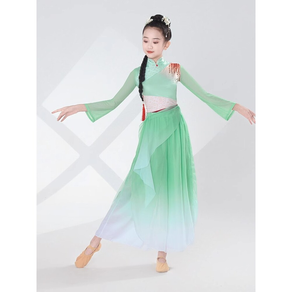 2026新款儿童古典舞蹈服飘逸艺考独舞民族风三月咏荷伞舞剧目心尖
