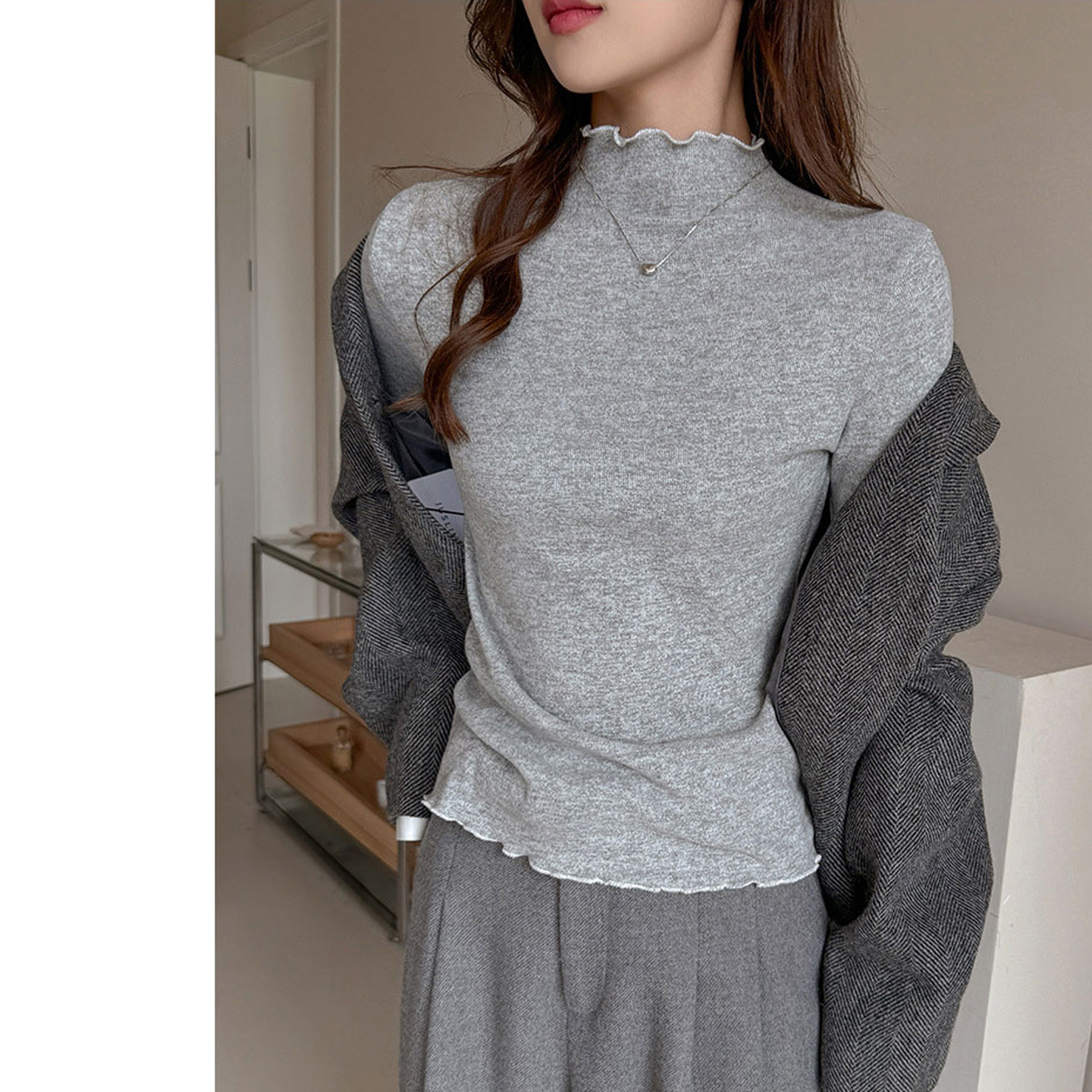 木耳边半高领打底衫长袖女磨毛