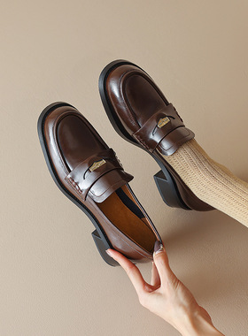 鑫宇达~软软！巨好穿！复古棕色金币圆头中跟单鞋小皮鞋女乐福鞋