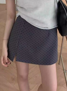 灰色2024秋季百搭韩系复古高腰显瘦防走光立体波点A字裤裙短裙女