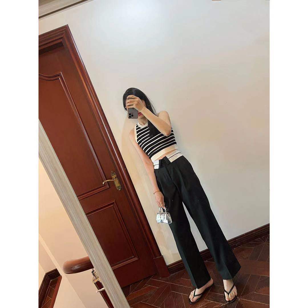 高腰休闲风翻折高腰的