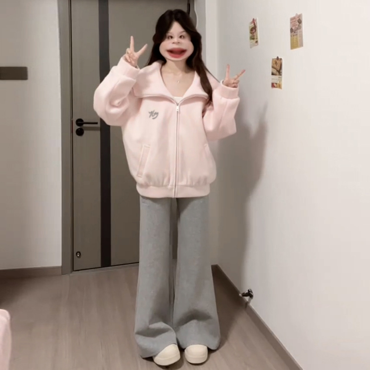 粉色连帽外套女秋季2025