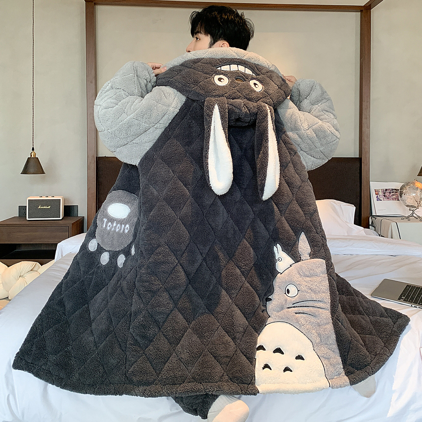 男士睡衣秋冬季珊瑚绒睡袍三层夹棉加厚卡通青少年男孩家居服套装