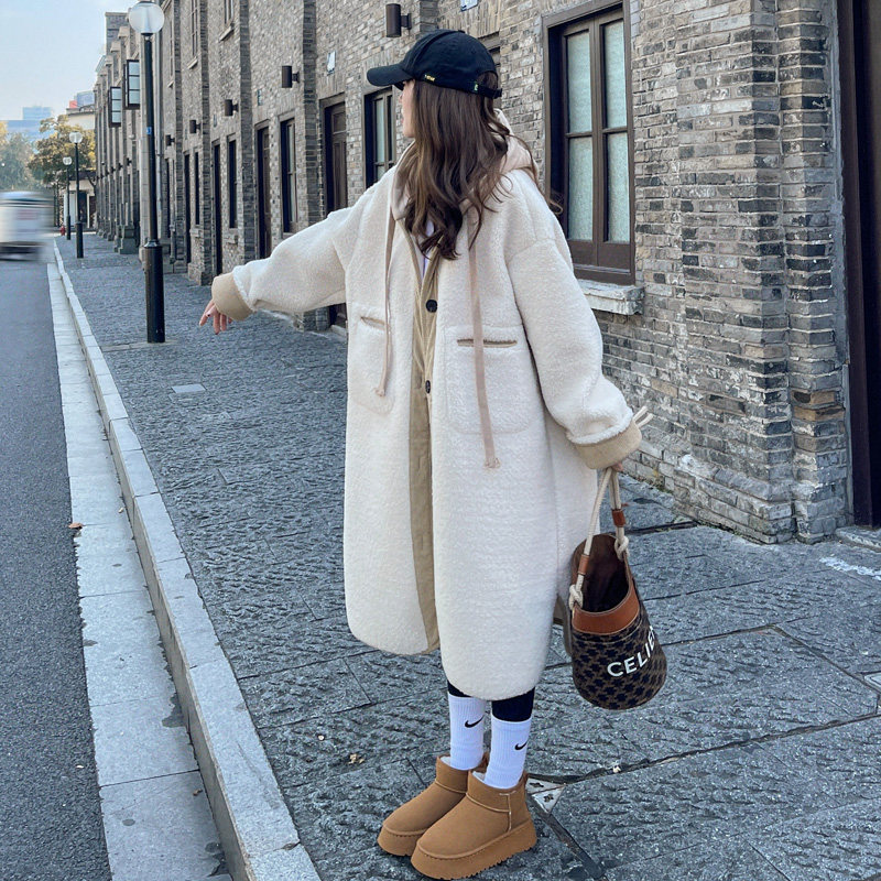 米白色连帽羊羔毛大衣女秋冬加厚韩系宽松慵懒中长款棉服毛绒外套