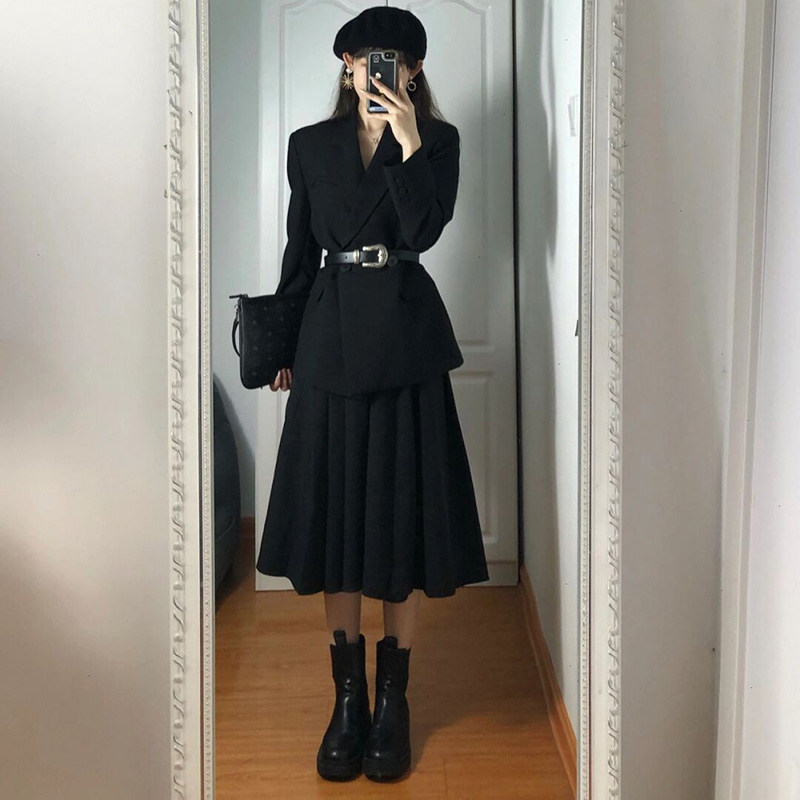 早春女装御姐港味高级感小洋装名媛职业赫本风西装套装裙子两件套