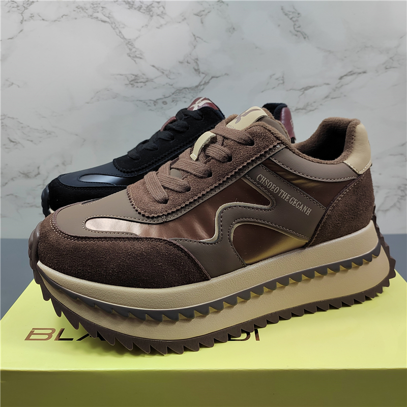 专柜正品厚底增高真皮休闲德训鞋