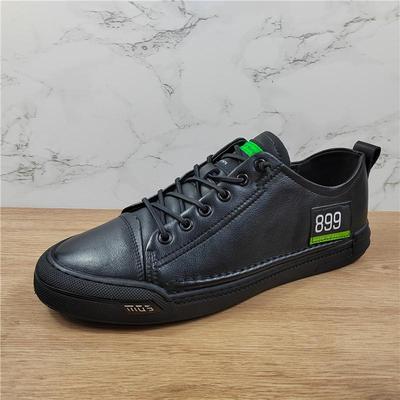 2025春秋新款透气平底休闲板鞋