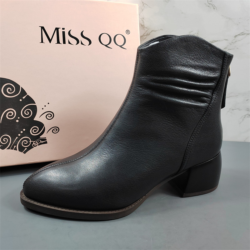 专柜正品头层牛皮V口小短靴女欧货马丁靴粗跟尖头切尔西女靴35码,女鞋,切尔西靴,淘宝优惠券,粉丝福利购,淘宝优惠卷