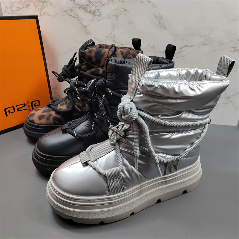 品牌女鞋厚底雪地靴女2025冬季