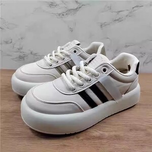 商场撤柜断码厚底百搭小白鞋女2025新款踩屎感休闲运动轻便板鞋潮