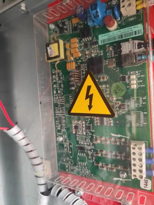 BAMU-01C变频器ACS800多传备件进线电压测量板原装全新