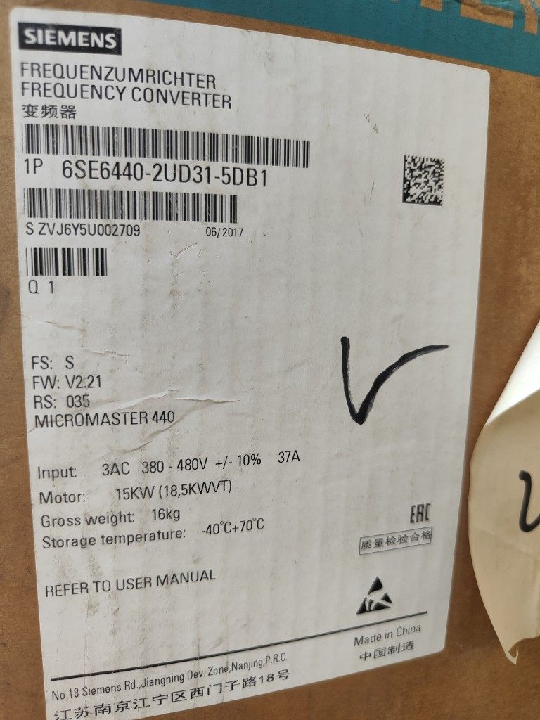 6SE6440-2UD31-5DB1西门子MICROMASTER440变频器15KW 3AC380-480V