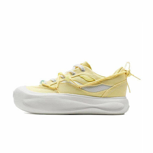 特步正品启浪CTR女子时尚潮流运动休闲系带低帮板鞋975218310008