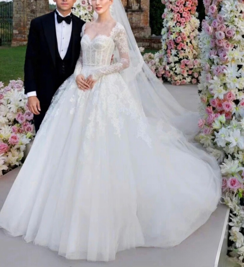 吴千语明星同款高级订制婚纱新娘长袖蕾丝拖尾齐地修身显瘦出门纱