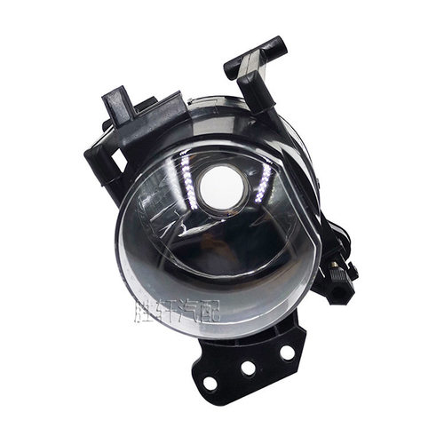 适用宝马3 5 6系X3 E60 E61 E63E64 E46 E90 E83雾灯防雾灯前杠灯