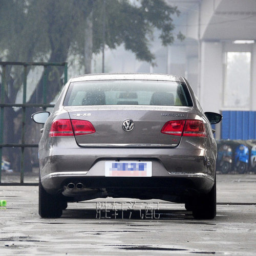 适用大众迈腾B7L Passat B7后尾灯LED刹车转向示宽倒车组合灯总成