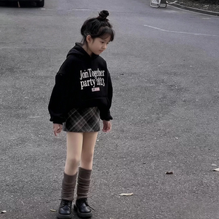 女童裙子春秋冬2026儿童半身裙裤日系菱格裙中大童呢子裙韩版短裙