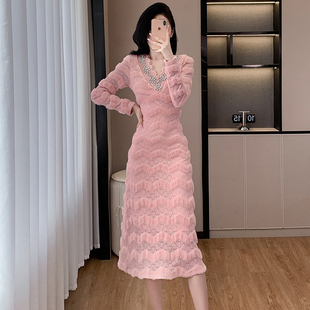 早春连衣裙子女秋冬季2024新款高端精致白色气质冬季内搭法式裙子