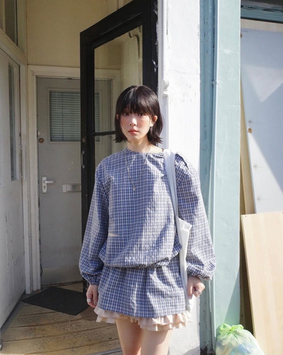 现货 fletta 2025新款少女感格纹圆领长袖衬衫花边格纹半身裙套装