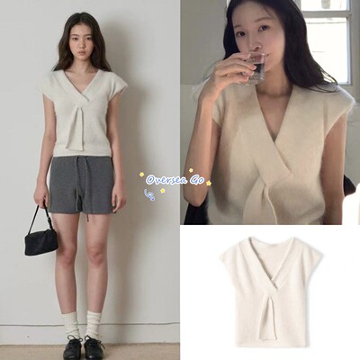 纯色设计感V领针织背心半袖毛衣