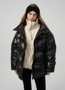 现货韩国 the barnnet 八奶 冬款新款黑色宽松保暖亮面羽绒服外套