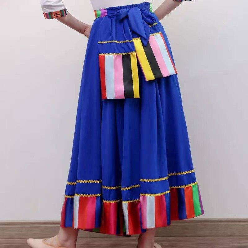 藏族舞蹈服装演出大摆裙