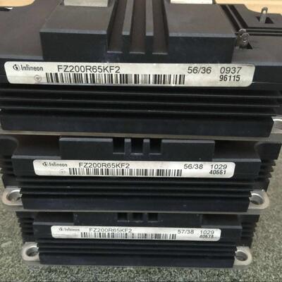 原装二手的 IGBT模块FZ200R65KF2 拍联系库存价格