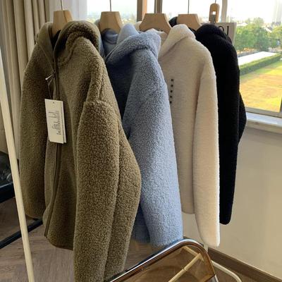 好货！冬装新款宽松保暖羊羔毛连帽摇粒绒夹克外套女