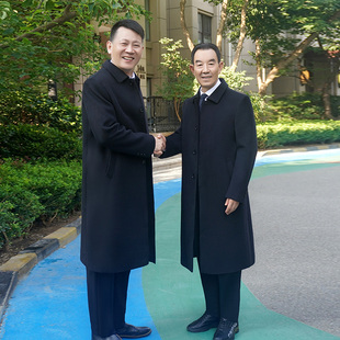 长款过膝羊毛呢子大衣中老年男士秋冬季加厚宽松风衣新款爸爸外套