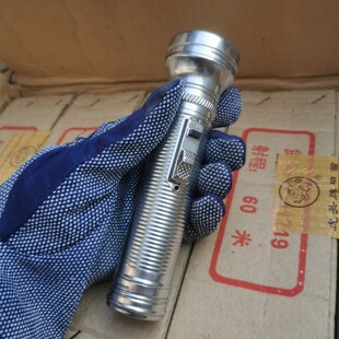 虎头牌90年代库存小型老式铁皮手电筒电池款黄光护眼胎教怀旧收藏