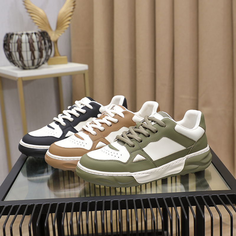 简约透气潮流百搭运动板鞋真皮