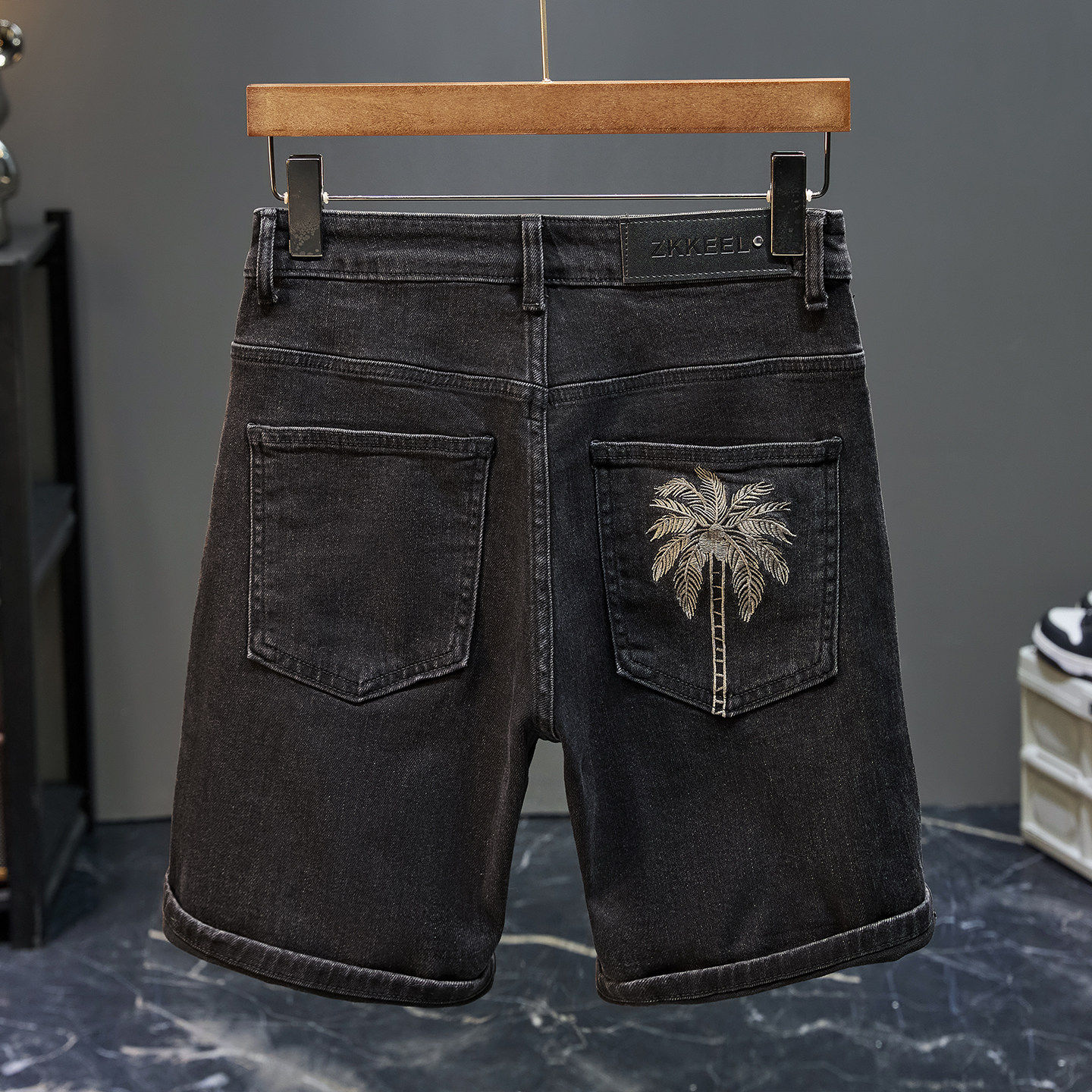 夏季薄款黑色牛仔短裤男士潮牌刺绣椰子树百搭五分裤弹力修身中裤