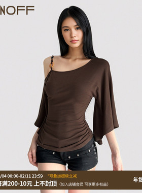 FUNOFF 美式复古棕色斜肩串珠蝙蝠长袖T恤秋简约显瘦收腰露肩上衣