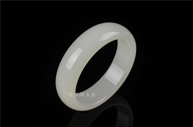 新疆手镯羊脂玉特价包邮