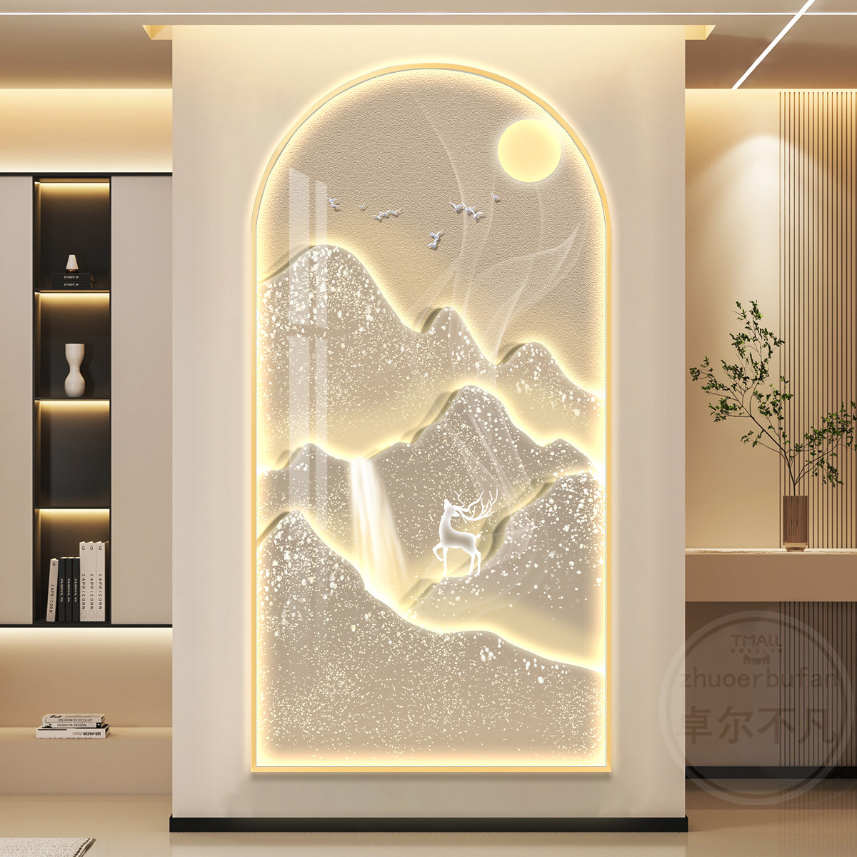 轻奢入户玄关拱形装饰画流水生财山水画走廊挂画现代高级感壁灯画