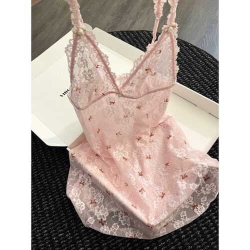 夏季甜美蕾丝碎花吊带睡裙显瘦