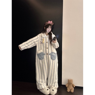 可爱少女料理鼠鼠珊瑚绒连体睡衣女冬季保暖加厚加绒舒适家居服冬